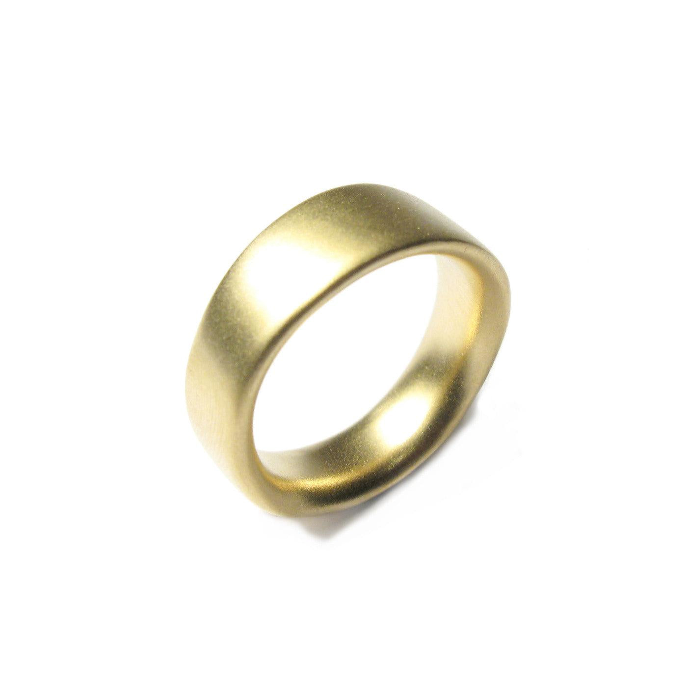 Diana Porter Jewellery contemporary gold mens wedding ring