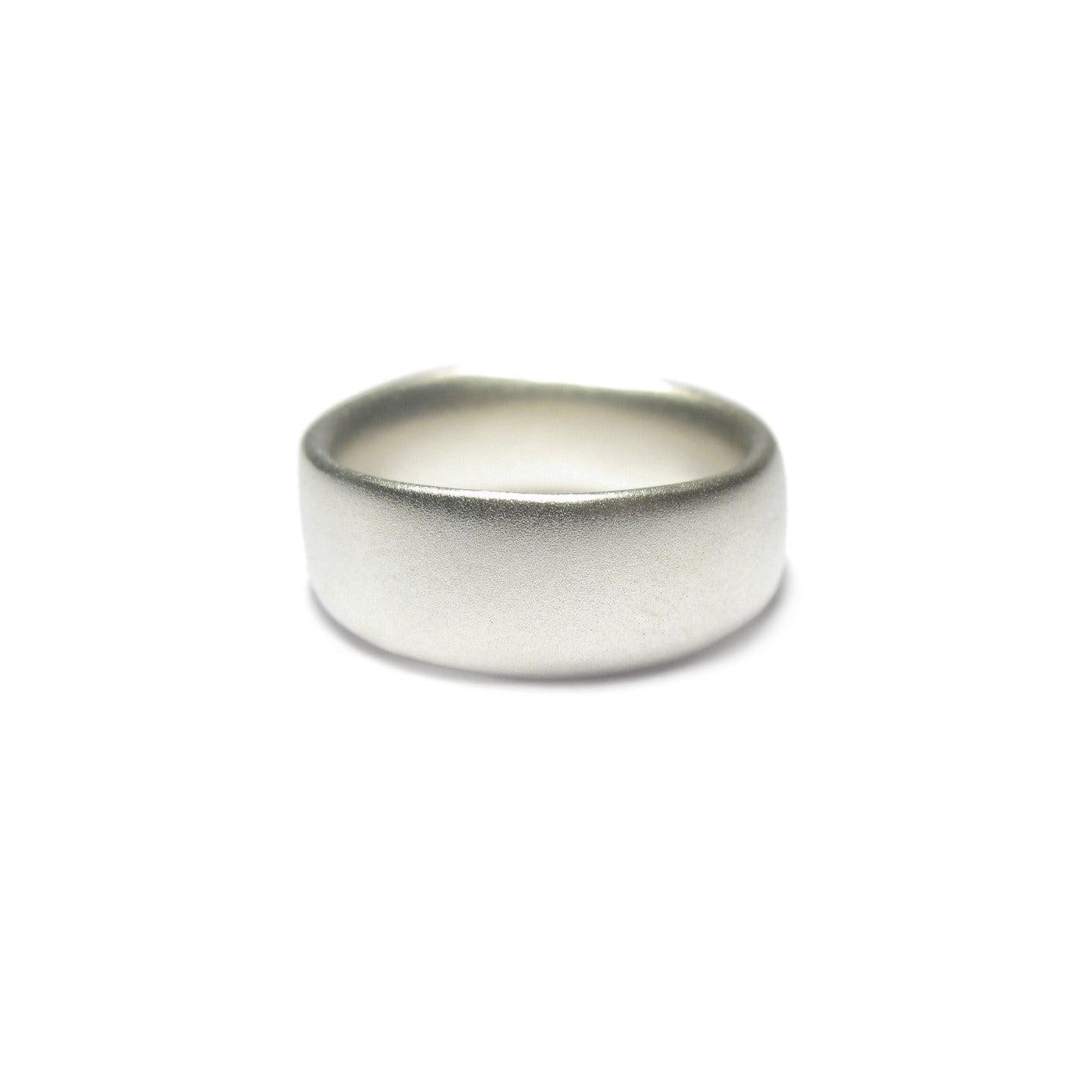 Diana Porter Jewellery contemporary silver or gold mens wedding ring