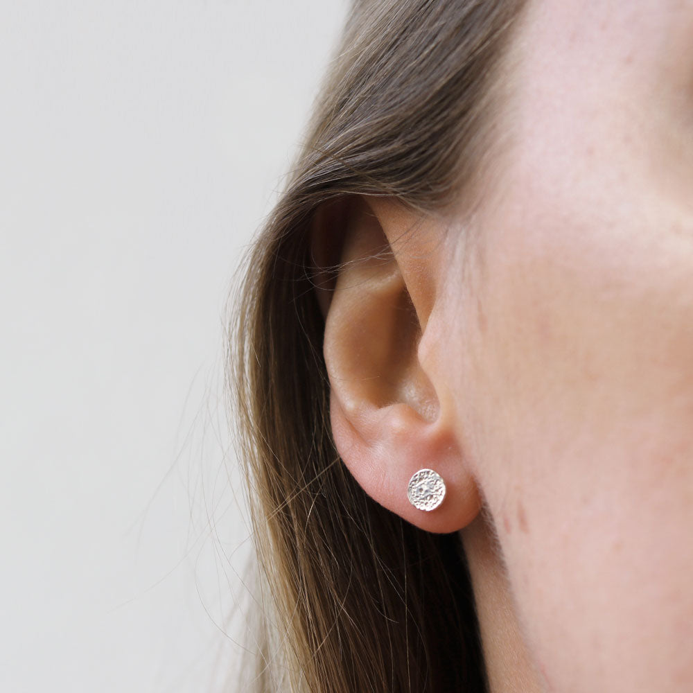 Momocreatura Mini Moon Disc Stud Earrings Silver