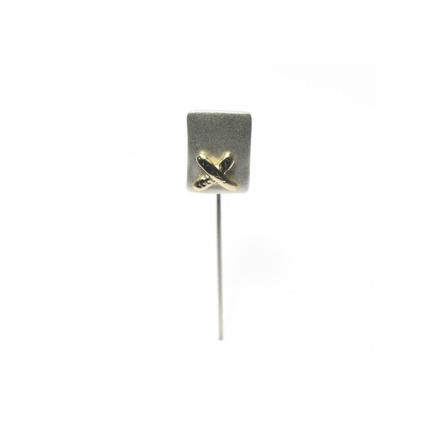 Diana Porter Jewellery contemporary silver and gold kiss tie pin