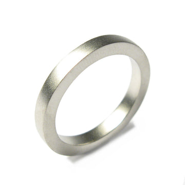 Diana Porter Jewellery contemporary platinum wedding ring