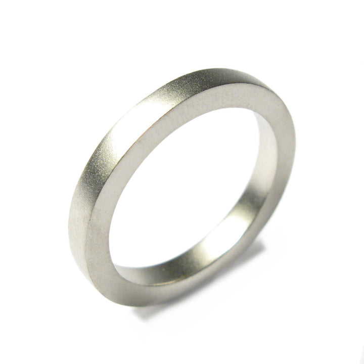 QP plat Diana Porter platinum wedding ring