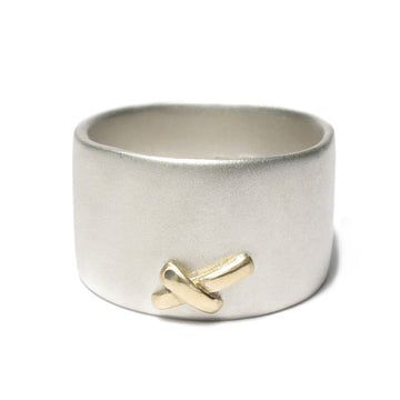 Diana Porter Jewellery contemporary wide silver and gold kiss ring